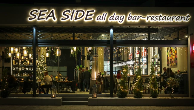 SEA SIDE all day bar-restaurant