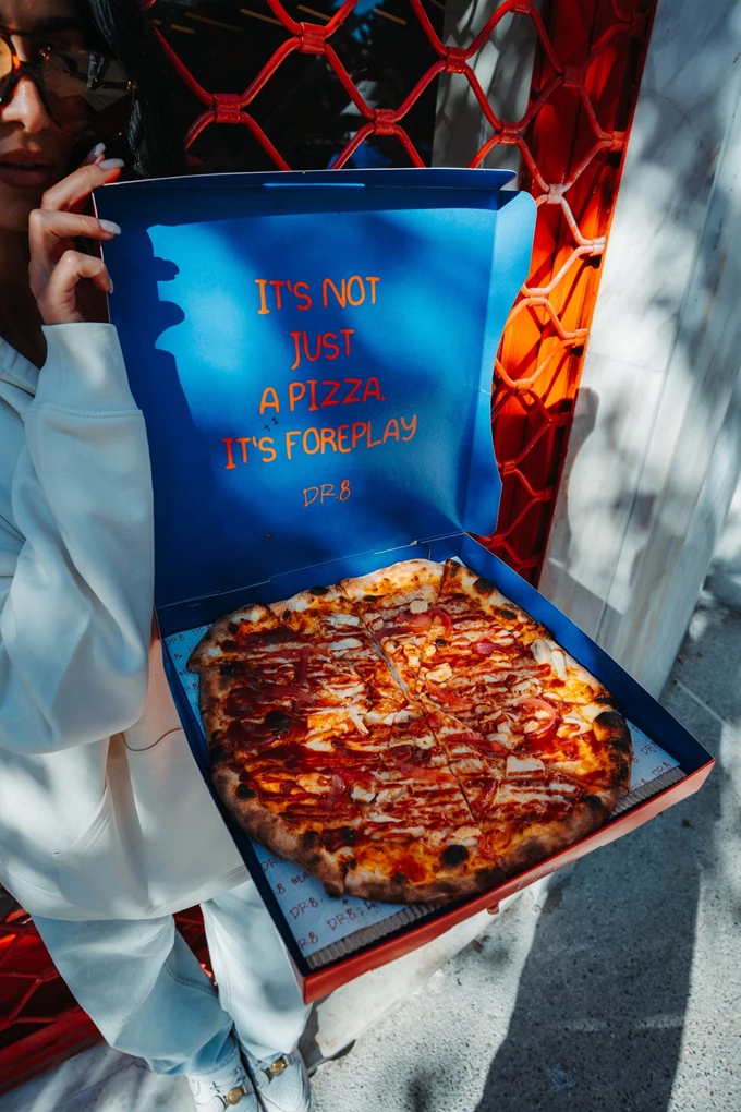 Η πίτσα του Dr.8 2
