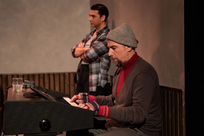 Δυο ή τρία πράγματα που ξέρω γι αυτόν Παράσταση Ανέστης Αζάς