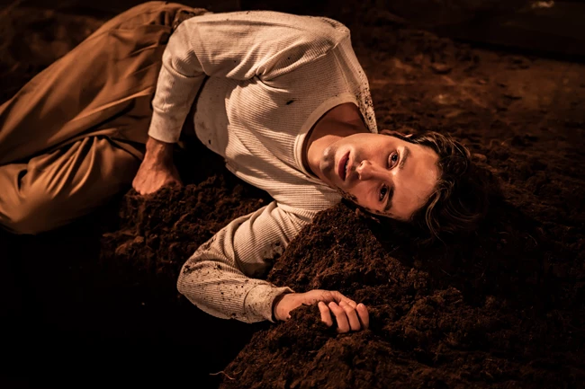 Ταξίδι μεγάλης μέρας μέσα στη νύχτα