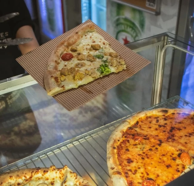 Crust Πίτσα