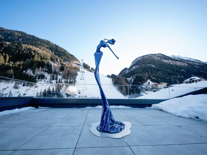 Franziska and Mercedes Welte _ NONOS, Sissy, 2025