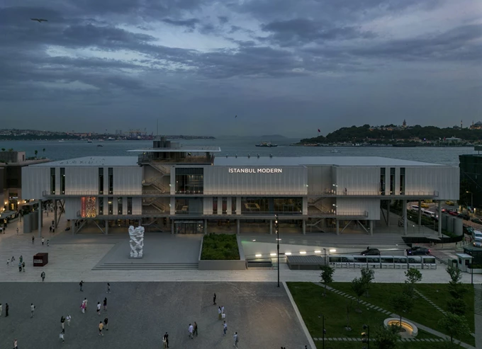 Istanbul Modern μουσείο μοντέρνας τέχνης στην Κωνσταντινούπολη