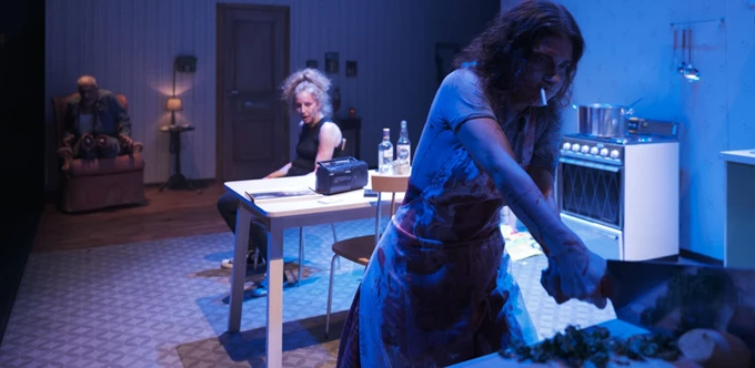 Ο τρόμος του κροκόδειλου, 2024-25 ©Patroklos_Skafidas