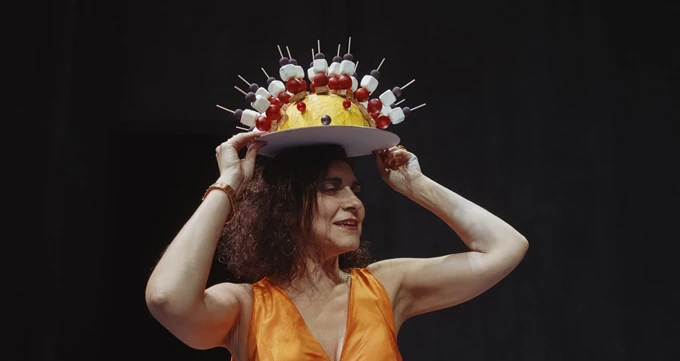 Μέχρι να σβήσουν τ’ άστρα