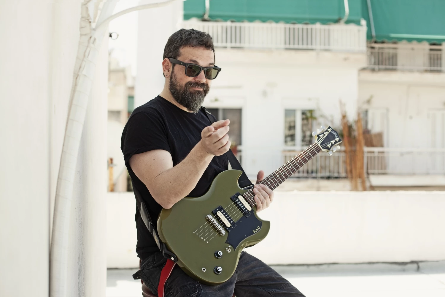 Ο Σπύρος Γραμμένος γιορτάζει (ξανά) τον Άγιο Βαλεντίνο