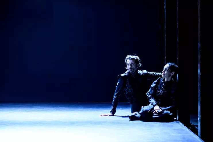 Μικροί πυροβολισμοί μέσα στη νύχτα