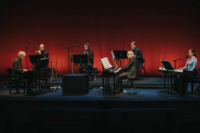 Philip Glass Ensemble_Αίθουσα Σταύρος Νιάρχος