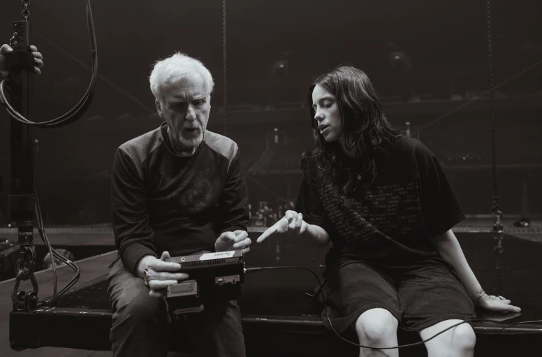 Η Billie Eilish συναντά τον James Cameron στη μεγάλη οθόνη