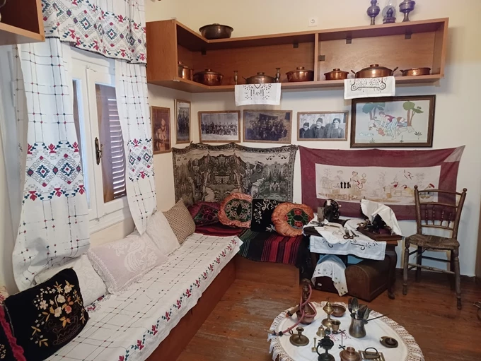 Λαογραφικό Μουσείο Νέα Αρτάκη Εύβοια, ουζερί για θαλασσινά, Σαρακοστή, Καθαρά Δευτέρα