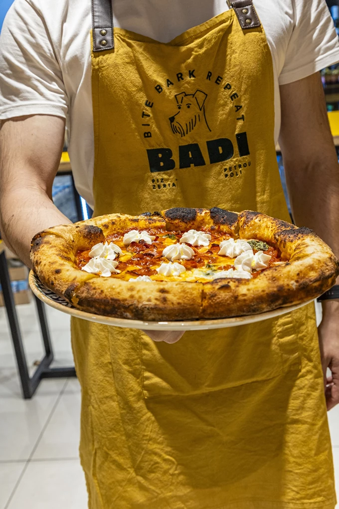 Το εστιατόριο Badi Pizzeria στην Πετρούπολη 9