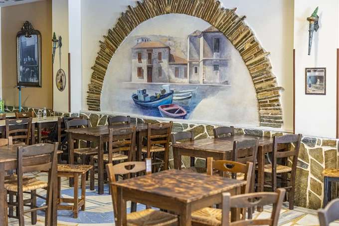 Το ουζερί Λέσβιον στο Γαλάτσι 5