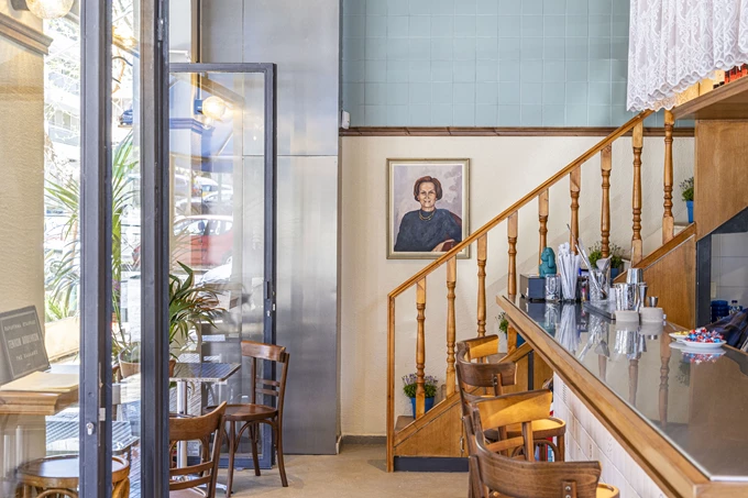 Το καφενείο Γοργόνα στο Παγκράτι 6