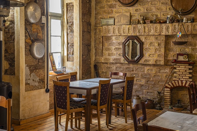 Το Μπακάλικο του Φίλιππα, ο Σκυλοδήμος, στον Πειραιά 1