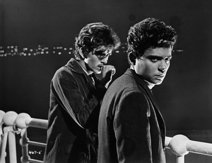 Αμέρικα, Αμέρικα