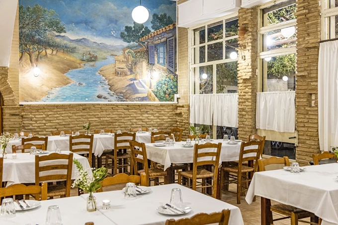 Η ταβέρνα των φίλων