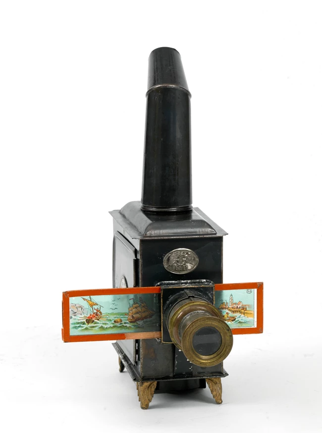 Η περιοδική έκθεση