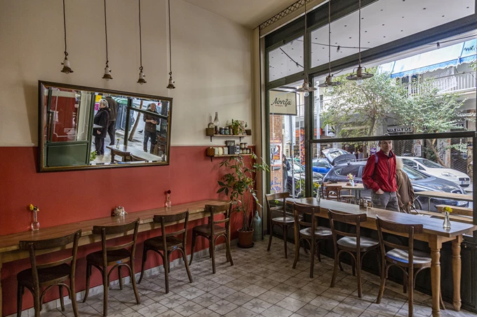 Λόντζα της γειτονιάς