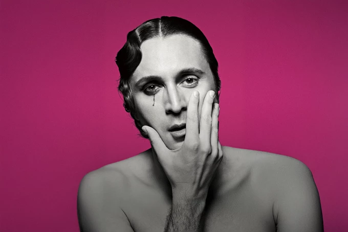 MONSIEUR VENUS