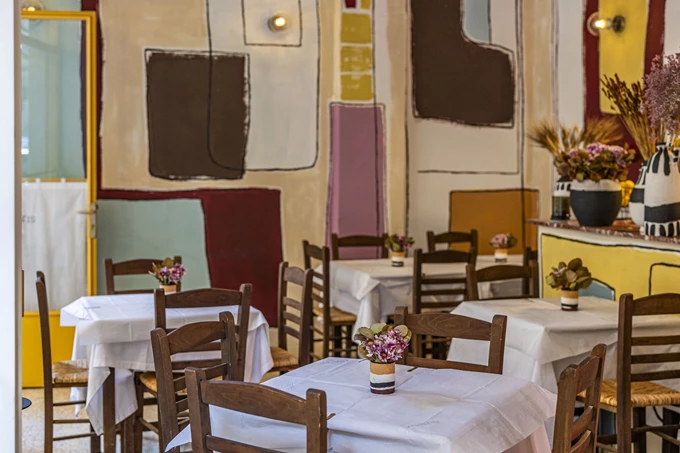 Το σουβλατζίδικο Koutoúfis στο Παγκράτι 2