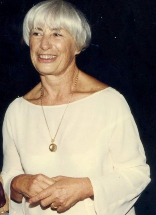 Άννυ Κωστοπούλου