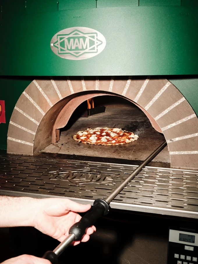 Pino πιτσαρία στη Γλυφάδα