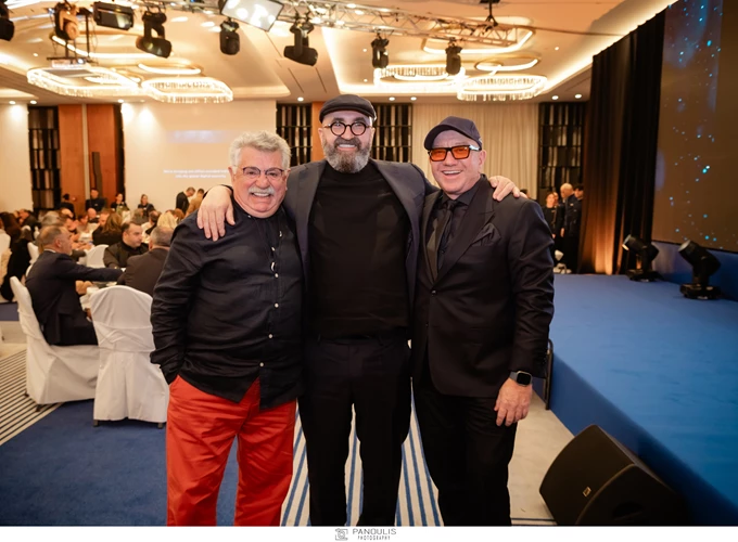 Χρυσοί Σκούφοι