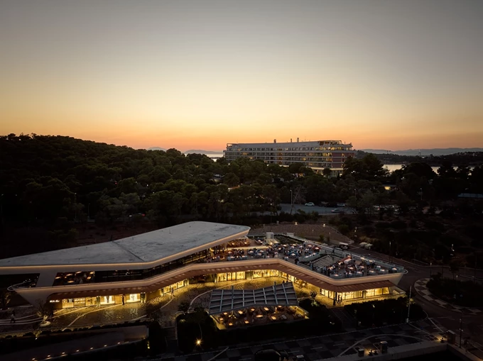 Ένα κεράκι στην τούρτα για το Bagatelle Athens 2