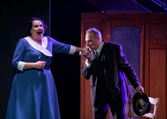 ΤΟ ΤΡΙΤΟ ΣΤΕΦΑΝΙ, σκηνοθ. Λιβαθινός