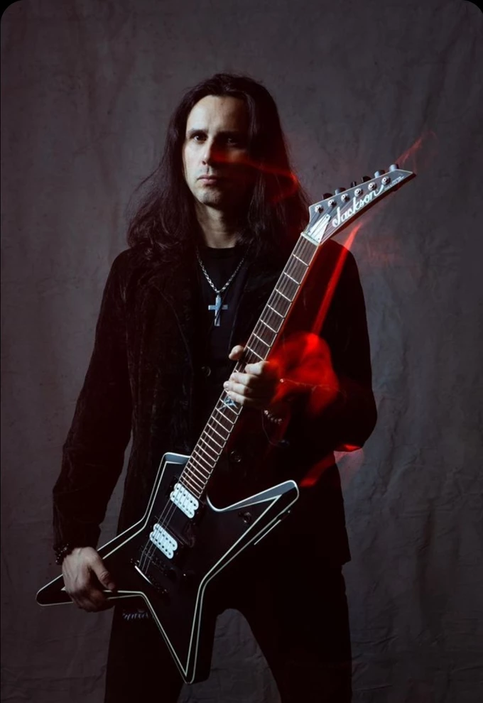 Gus G