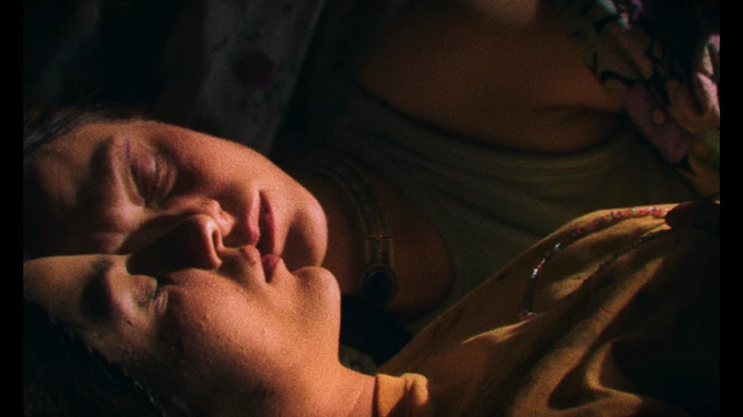 Μωβ μικρού μήκους