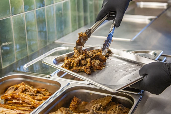 Το νέο street food εστιατόριο Kermes στο Σύνταγμα 7