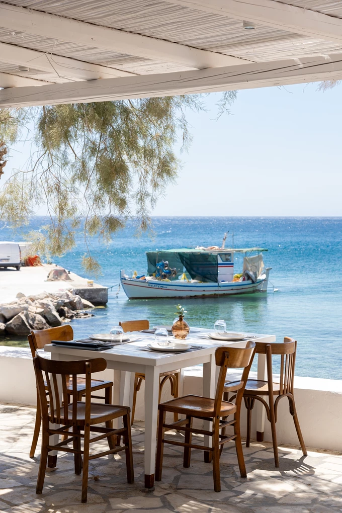 Cookovaya στην Αντίπαρο
