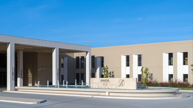 Ammoa Luxury Hotel & Spa Resort