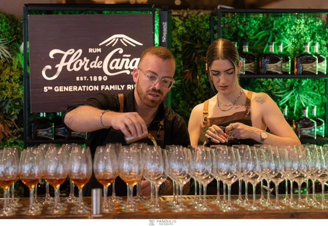 Flor de Caña Χρυσοί Σκούφοι 2024