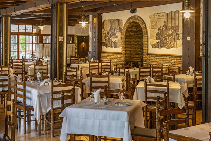 Η ταβέρνα Τέλης στην Πεντέλη 4