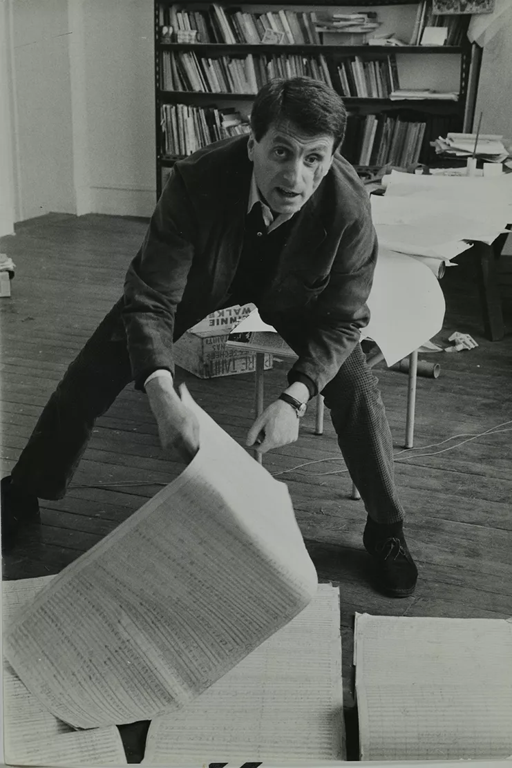 Ιάννης Ξενάκης, Παρίσι, 1968. Φωτογραφία της Sabine Weiss