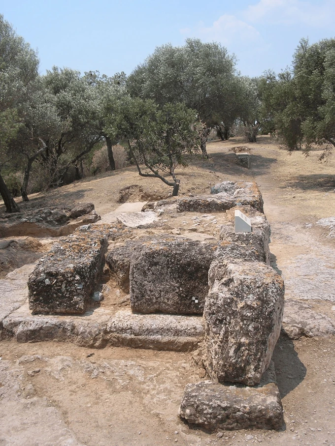 Ανατολικό άκρο Διατειχίσματος Ακρόπολη