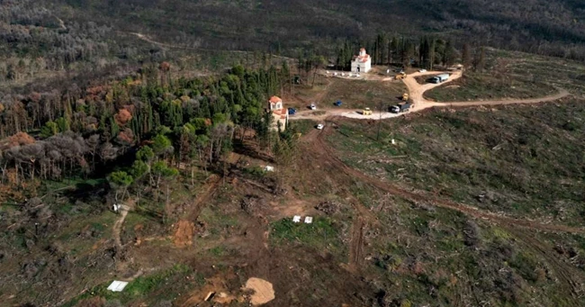 Άποψη Ι.Ν.Αναστάσεως και κοιμητηρίου Τατόι