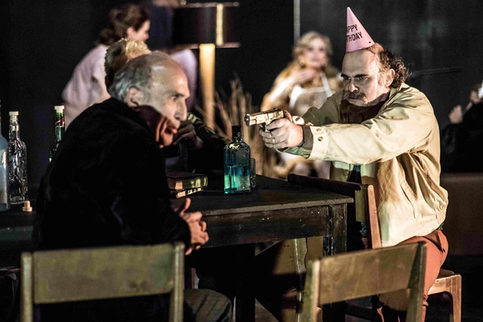 Ιβάνοφ σκηνοθ. Γιάννη Χουβαρδά