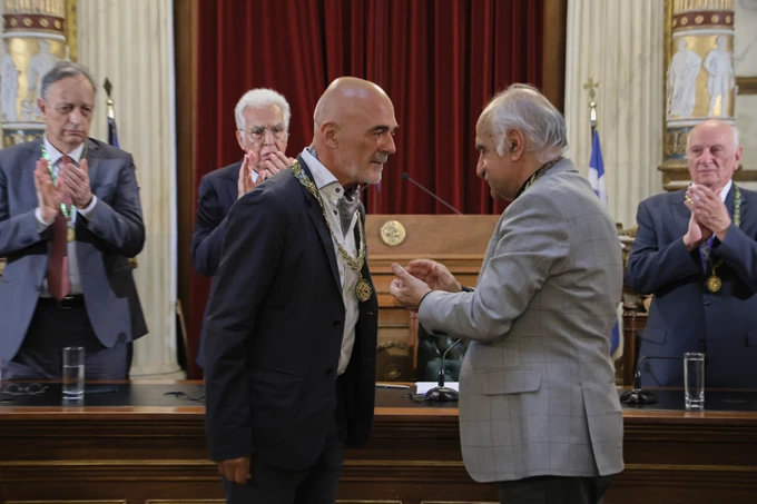 Στάθης Λιβαθινός, Μιχάλης Τιβέριος