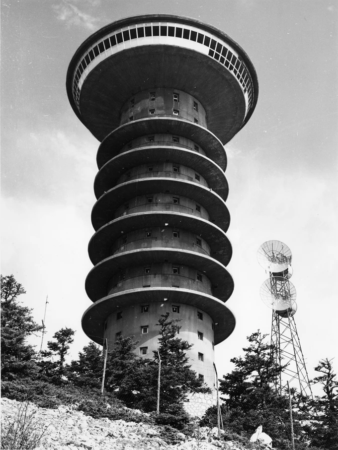 Τα Μέσα και η Παγκόσμια Πόλη