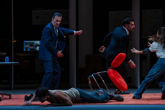 Οιδίποδας του Ρόμπερτ Άικ