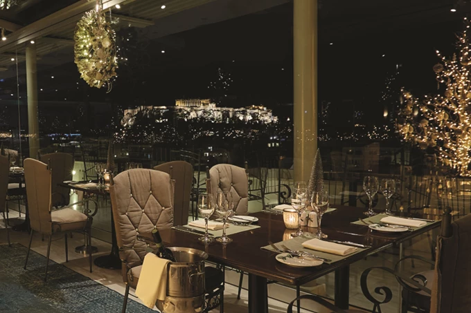 Titania Hotel ρεβεγιόν Χριστούγεννα 2023 και Πρωτοχρονιά