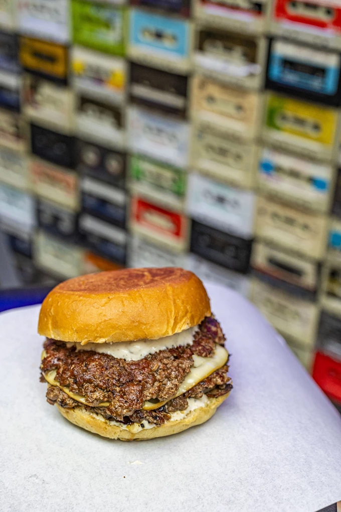 Το νέο street food 4 Στοιχεία στα Εξάρχεια 13