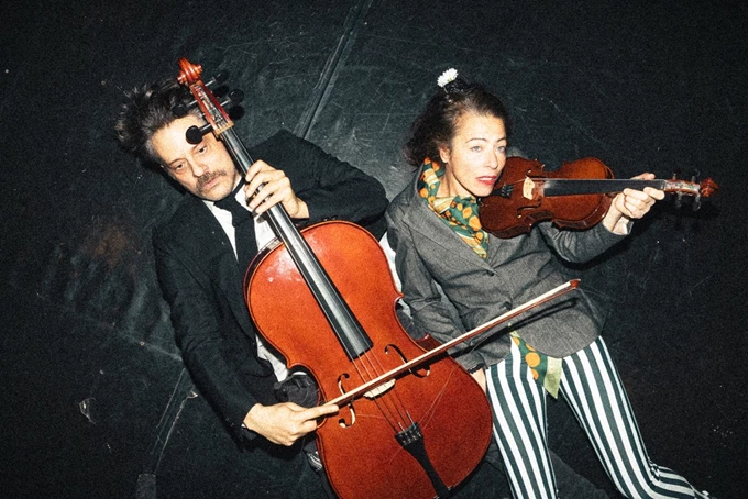 Γιάννος Περλέγκας κι όμΩς κινείται Δύναμη της συνήθειας