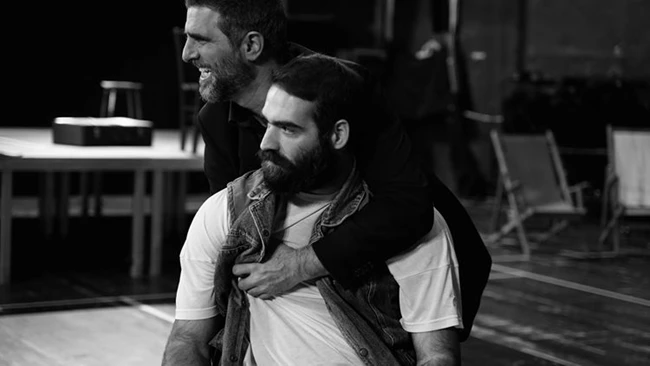 Η αυλή των θαυμάτων