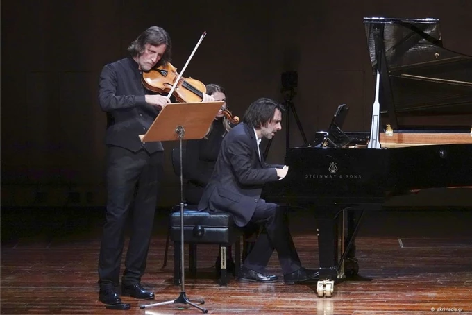 Ρεσιτάλ Σδούκος = Κιτσόπουλος