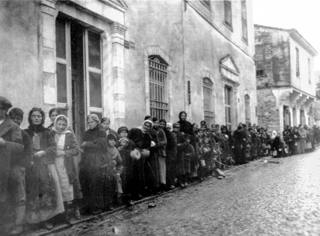 Στο όνομα της ανθρωπιάς