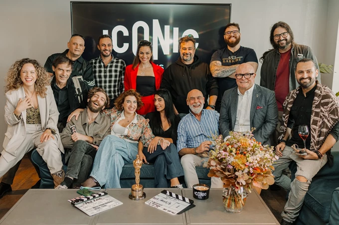 Ο Έρωτας… Γράφεται